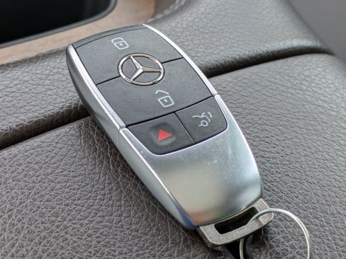 Used 2023 Mercedes-Benz GLE 350 image 32