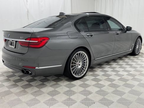 Used 2017 BMW ALPINA B7 xDrive image 3