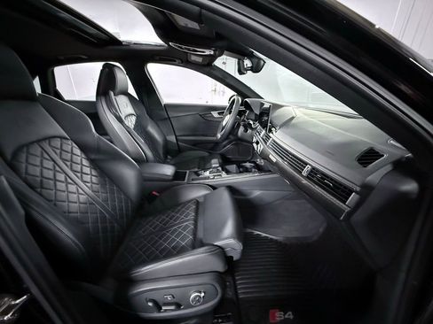 Used 2023 Audi S4 Premium Plus w/ Premium Plus Package image 28