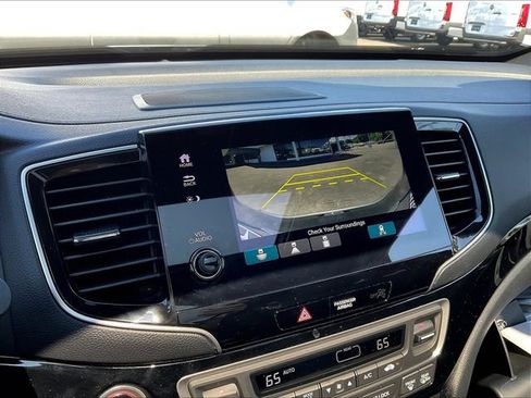 Used 2023 Honda Passport Elite image 16
