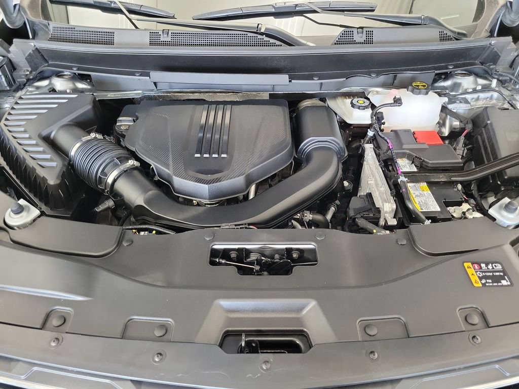 Certified 2026 Chevrolet Traverse LT AWD/4WD image 24