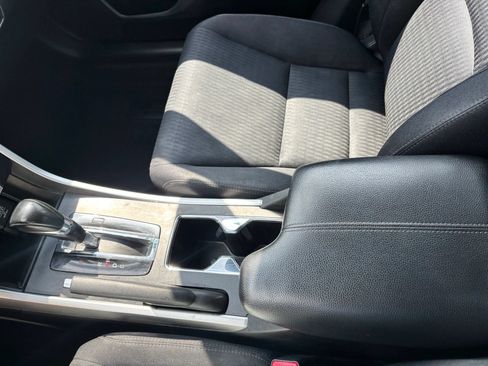 Used 2015 Honda Accord Sport image 22