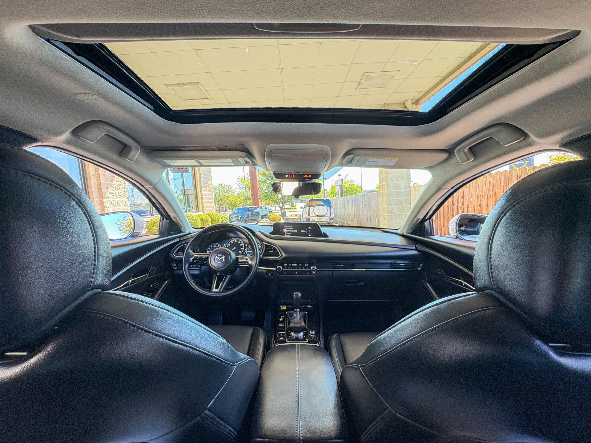 Used 2025 MAZDA CX-30 AWD 2.5 S w/ Preferred Package image 2