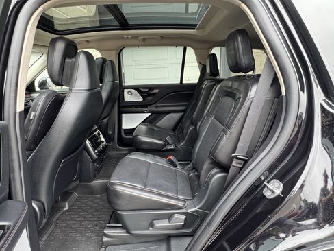 Used 2021 Lincoln Aviator Reserve w/ Equipment Group 208A AWD/4WD image 27