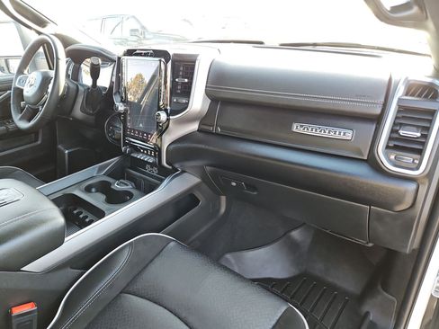 Used 2025 RAM 2500 Laramie image 34