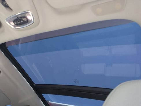 Used 2020 Volvo S60 T6 Momentum image 19