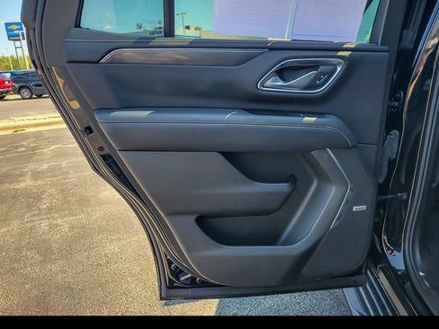 Certified 2024 GMC Yukon AT4 w/ Technology Package AWD/4WD image 28