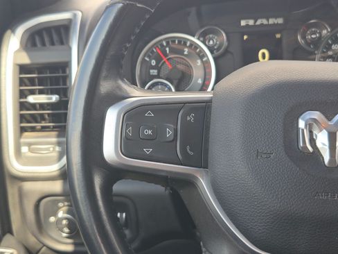 Used 2024 RAM 2500 Big Horn AWD/4WD image 19