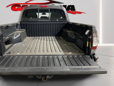 Used 2011 Toyota Tacoma PreRunner w/ SR5 Pkg #2 image 9