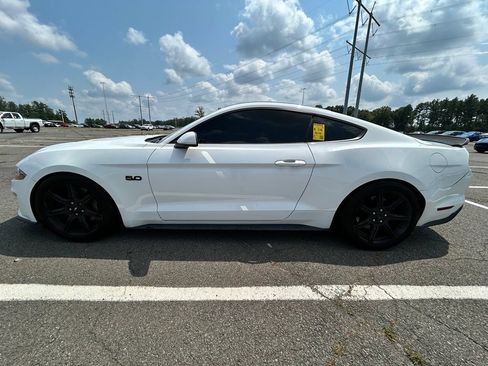 Used 2019 Ford Mustang GT w/ Equipment Group 301A RWD image 4