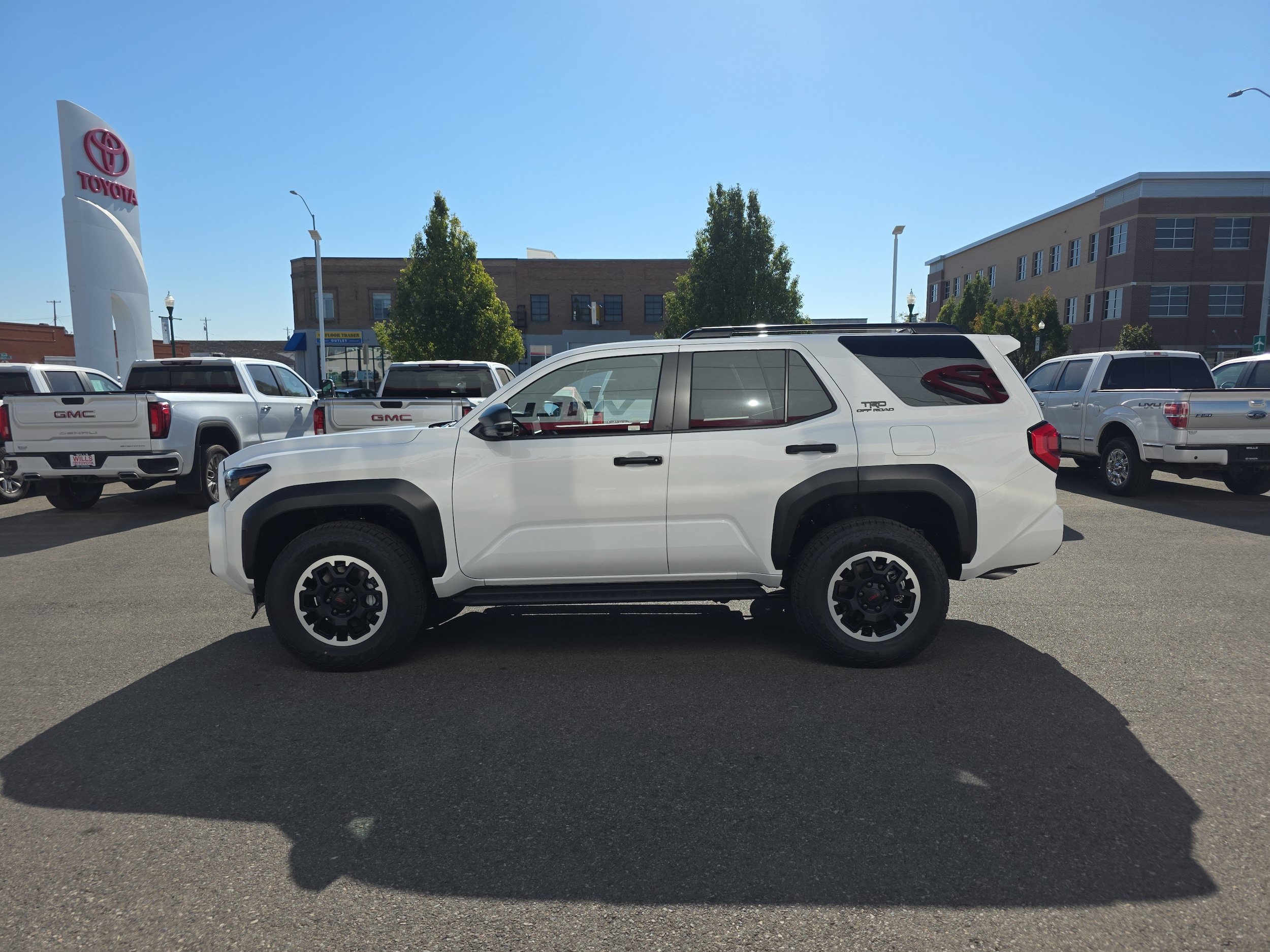 Used 2026 Toyota 4Runner TRD Off-Road Premium AWD/4WD image 5