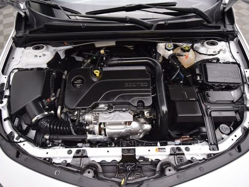 Used 2024 Chevrolet Malibu LT FWD image 25
