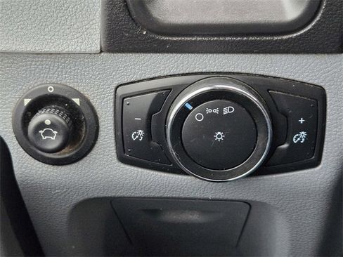 Used 2015 Ford Transit 150 Base image 19