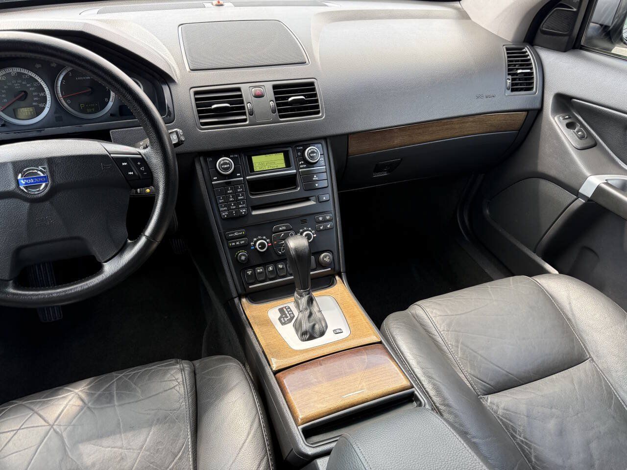 Used 2011 Volvo XC90 3.2 AWD/4WD image 21