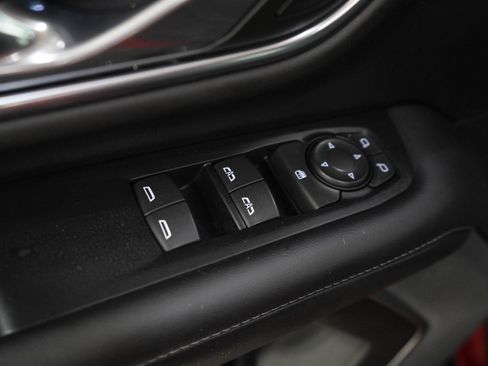 Used 2021 GMC Yukon SLE AWD/4WD image 20