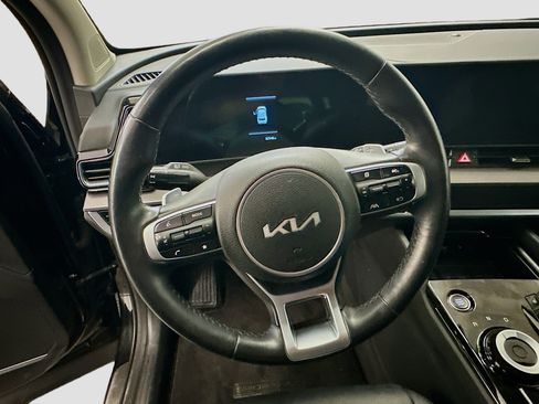 Used 2023 Kia Sportage EX AWD/4WD image 18