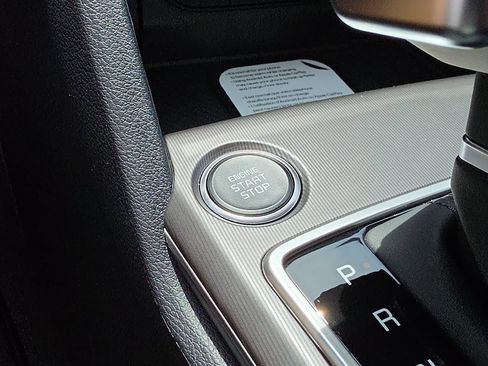 New 2026 Kia Sportage SX FWD image 28