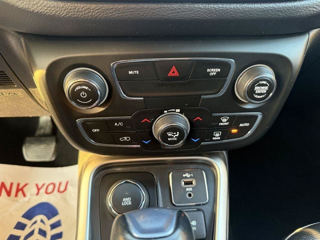 Used 2021 Jeep Compass Latitude w/ Convenience Group AWD/4WD image 18