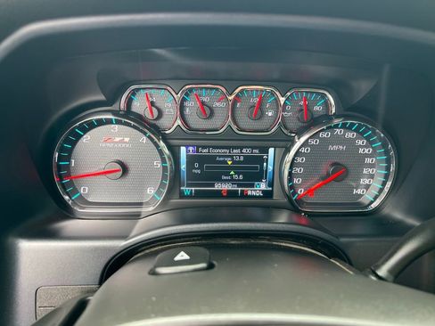 Used 2018 Chevrolet Silverado 1500 LT w/ All Star Edition AWD/4WD image 38