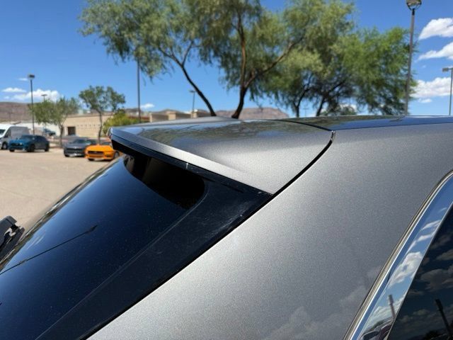Used 2017 Lincoln MKX Reserve AWD/4WD image 6