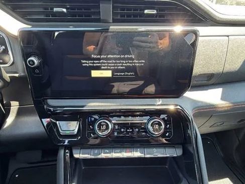 New 2026 GMC Sierra 2500 AT4 w/ Technology Package AWD/4WD image 23