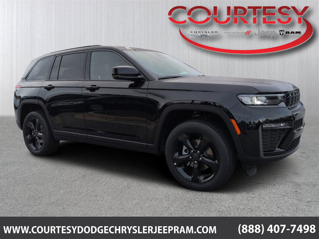 New 2027 Jeep Grand Cherokee Limited w/ Limited Altitude Package AWD/4WD image 1