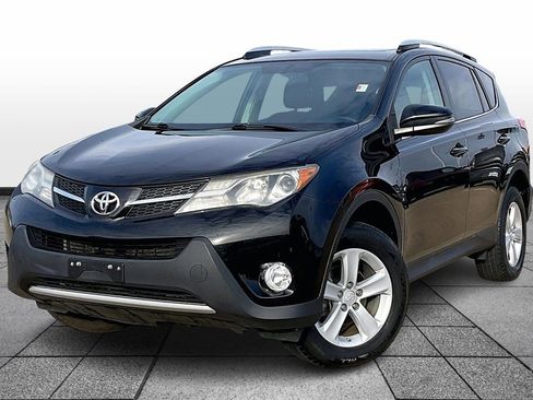 Used 2013 Toyota RAV4 XLE image 1