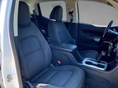 Used 2020 Chevrolet Colorado LT RWD image 29