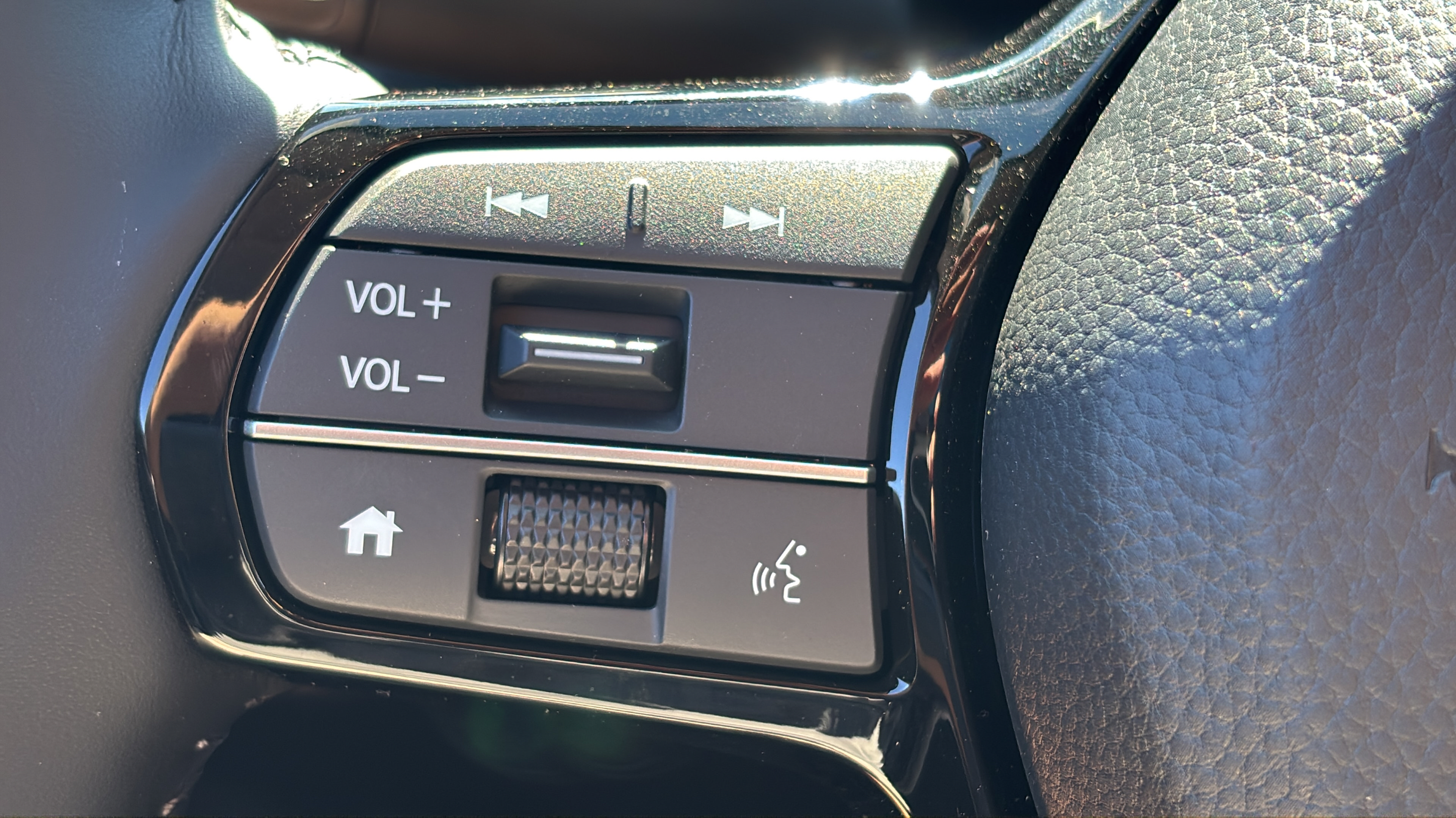 New 2027 Honda HR-V EX-L image 25