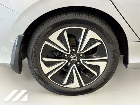 Used 2016 Honda Civic EX-L image 31