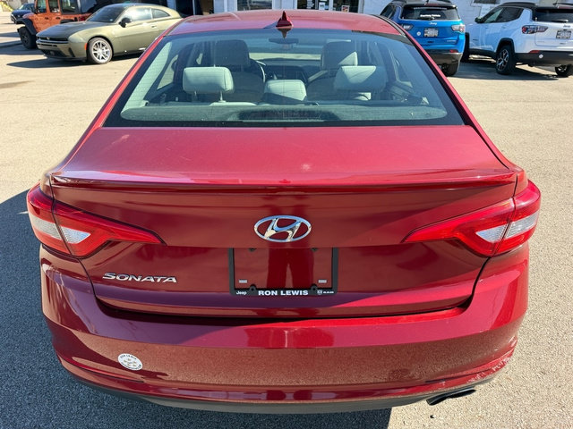 Used 2016 Hyundai Sonata SE FWD image 4
