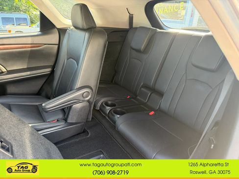 Used 2020 Lexus RX 450hL AWD w/ Premium Package image 20