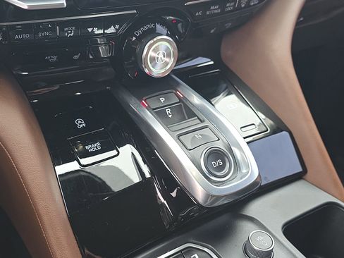 Used 2022 Acura MDX FWD w/ Technology Package image 28