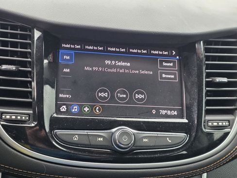 Used 2020 Chevrolet Trax LS FWD image 15