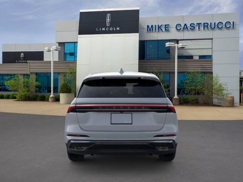 New 2026 Lincoln Nautilus Premier w/ Equipment Group 102A AWD/4WD image 6