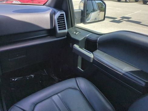 Used 2019 Ford F150 Platinum w/ Equipment Group 701A Luxury AWD/4WD image 14
