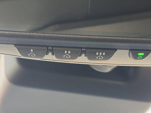 Certified 2026 Subaru Forester AWD/4WD image 17