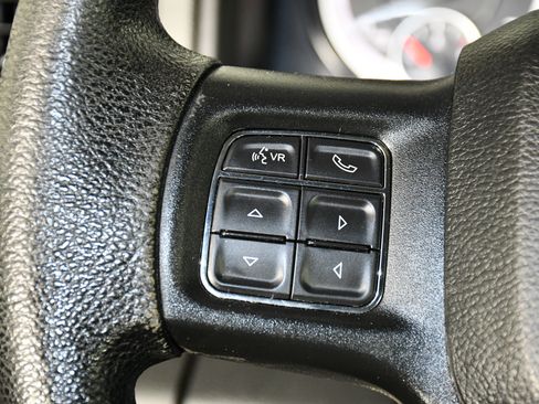 Used 2017 RAM 1500 Express w/ Express Value Package image 24