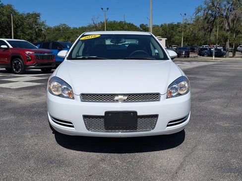 Used 2016 Chevrolet Impala LT FWD image 2