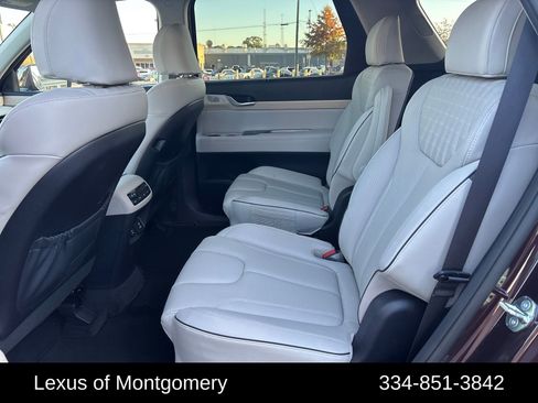 Used 2024 Hyundai Palisade Limited image 25