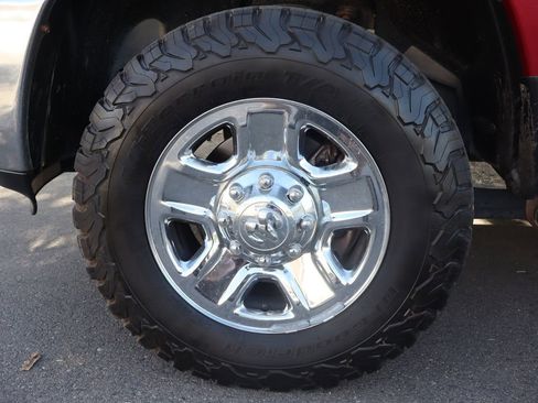 Used 2015 RAM 2500 SLT w/ Luxury Group AWD/4WD image 40