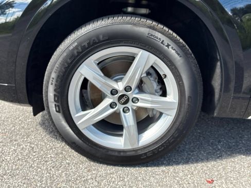Used 2023 Audi Q5 2.0T Premium w/ Convenience Package AWD/4WD image 38