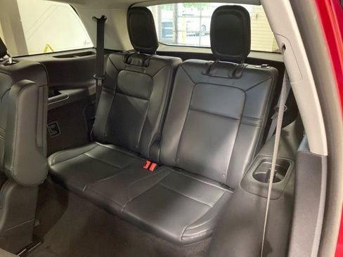 New 2025 Lincoln Aviator AWD w/ Equipment Group 101A image 12