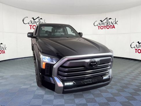 Used 2025 Toyota Tundra Limited AWD/4WD image 4