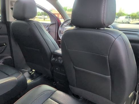 Used 2023 GMC Acadia AT4 w/ Technology Package AWD/4WD image 51
