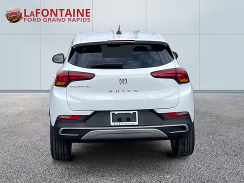 Used 2025 Buick Encore GX Preferred FWD image 6