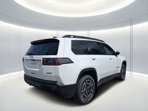 New 2026 Jeep Cherokee Laredo AWD/4WD image 4