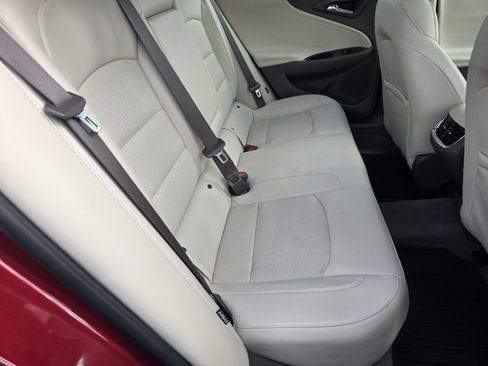 Used 2020 Chevrolet Malibu Premier FWD image 11