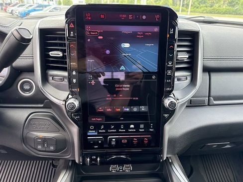 New 2026 RAM 3500 Laramie AWD/4WD image 25