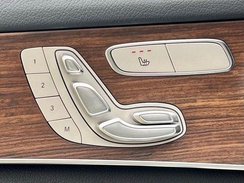 Certified 2022 Mercedes-Benz GLC 300 4MATIC image 34